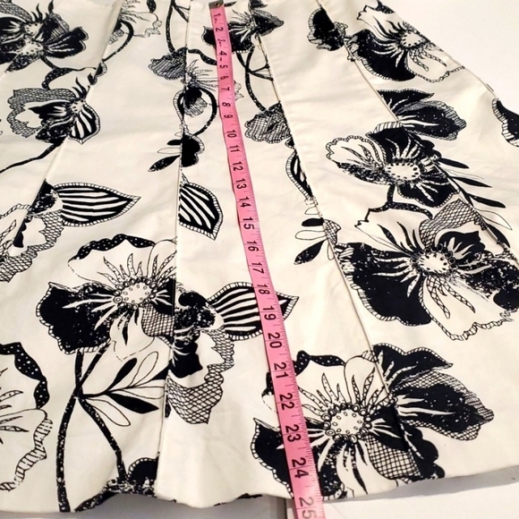 Yansi Fugel Skirt size 10 Black and white Very good condition - Picture 6 of 12
